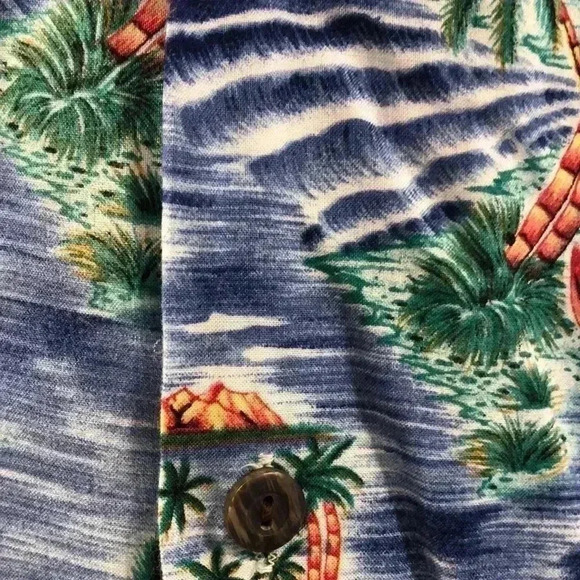 Pineapple Connection summer button down - Picture 2 of 7